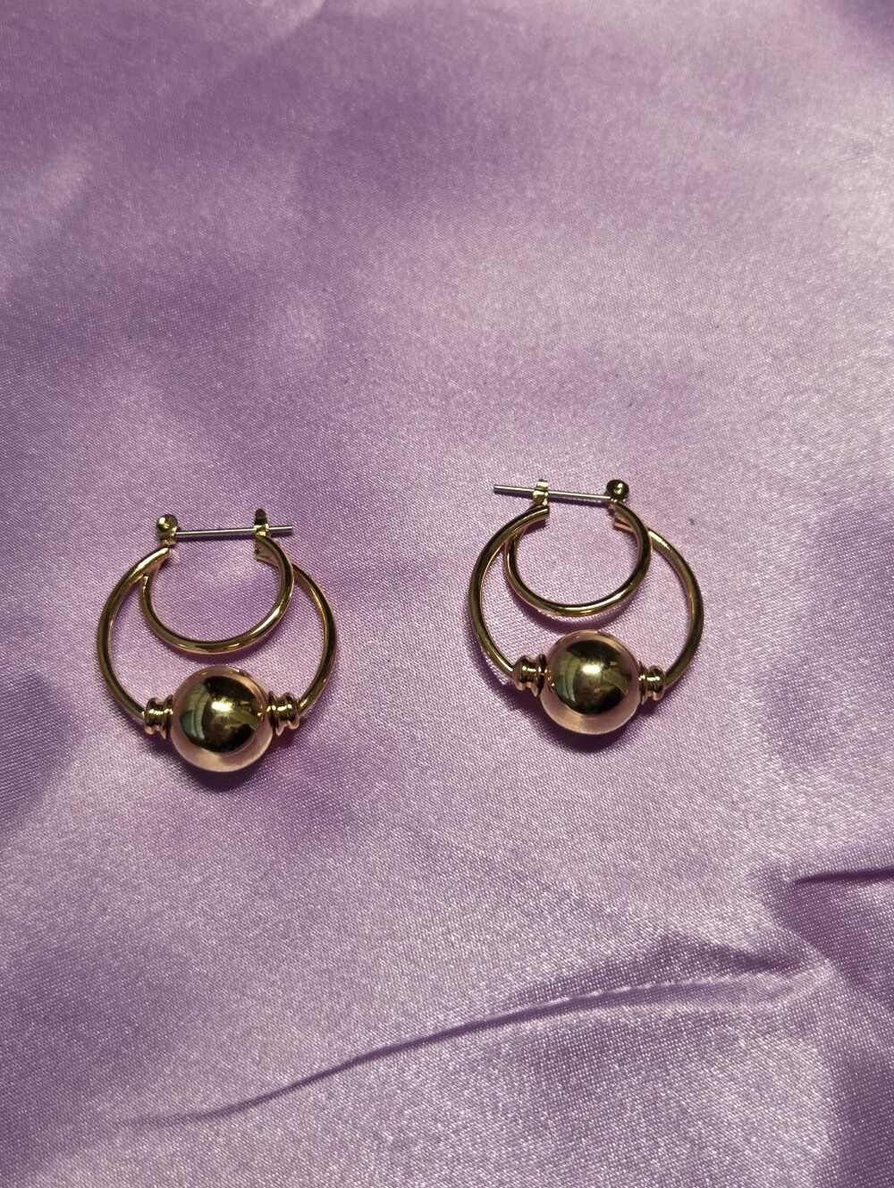 Vintage Avon Beaded Hoop Earrings